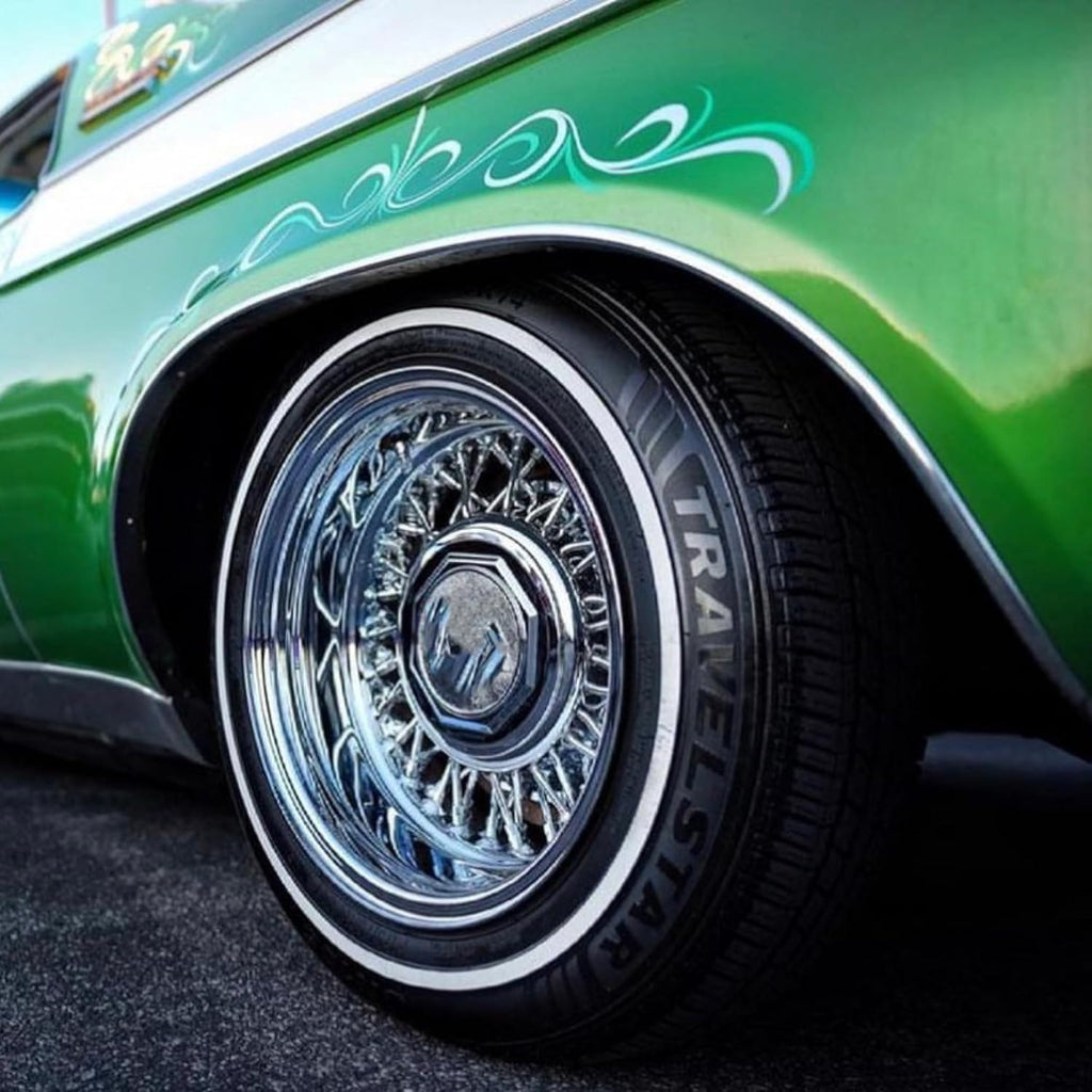 Set of 2 White Wall Tires O9147