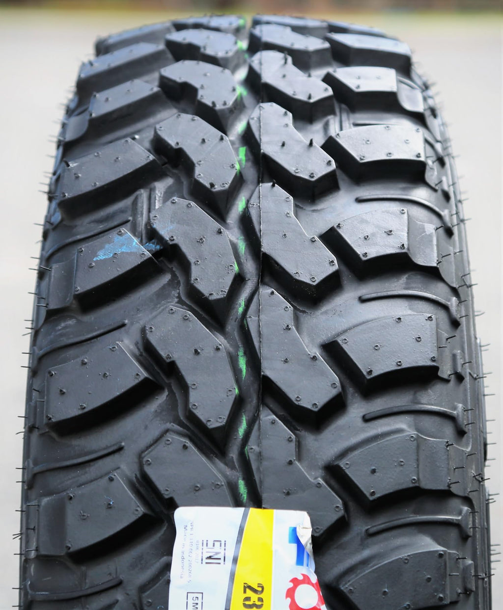 Set of 4 Mud Off-Road Light Truck Radial Tires 235/75R15 6-Ply A676