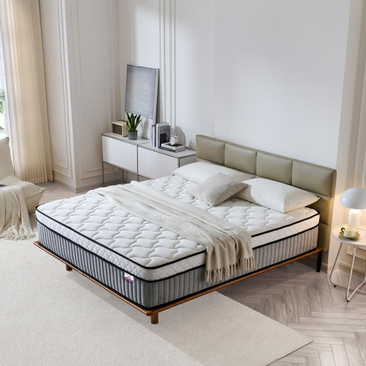 Full Size 12 Inch Hybrid Mattress Y277750
