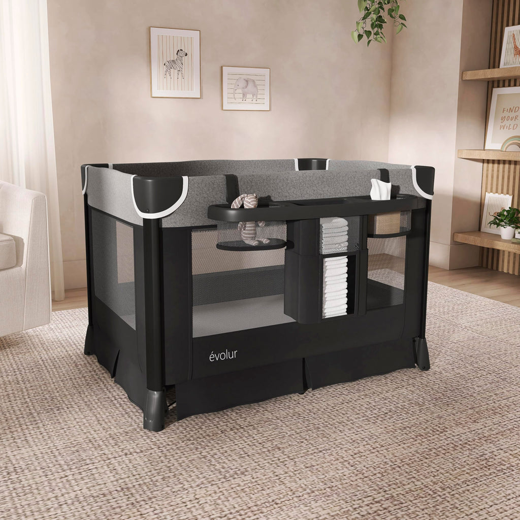 Portable Playard with Bassinet & Changing Table J2919