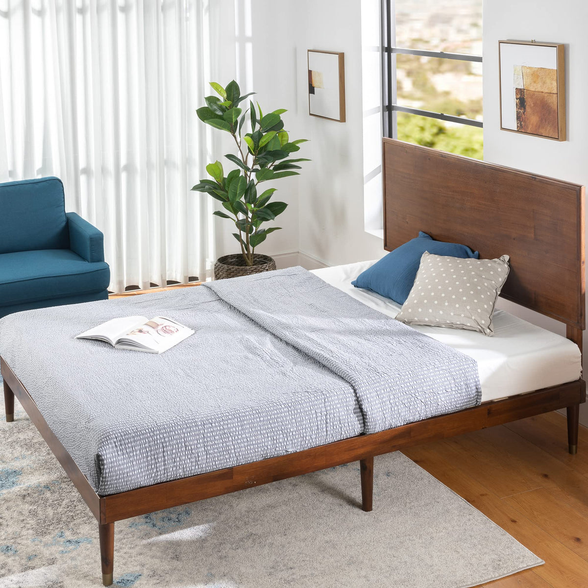 King Brown Wood Platform Bed Frame with Adjustable Headboard E9320